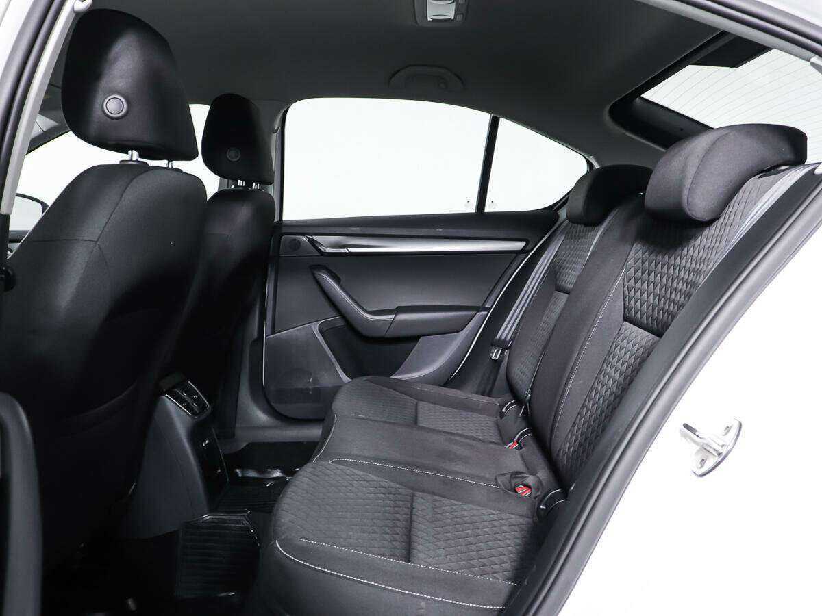 Skoda Octavia 2018 года с пробегом. Фото: #10