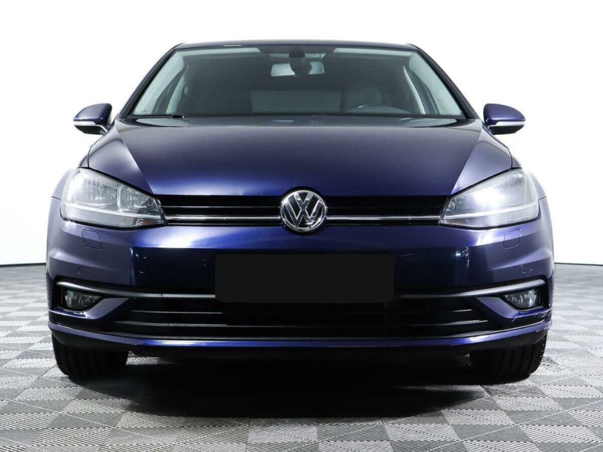 Volkswagen Golf 2018 года с пробегом. Фото: #0