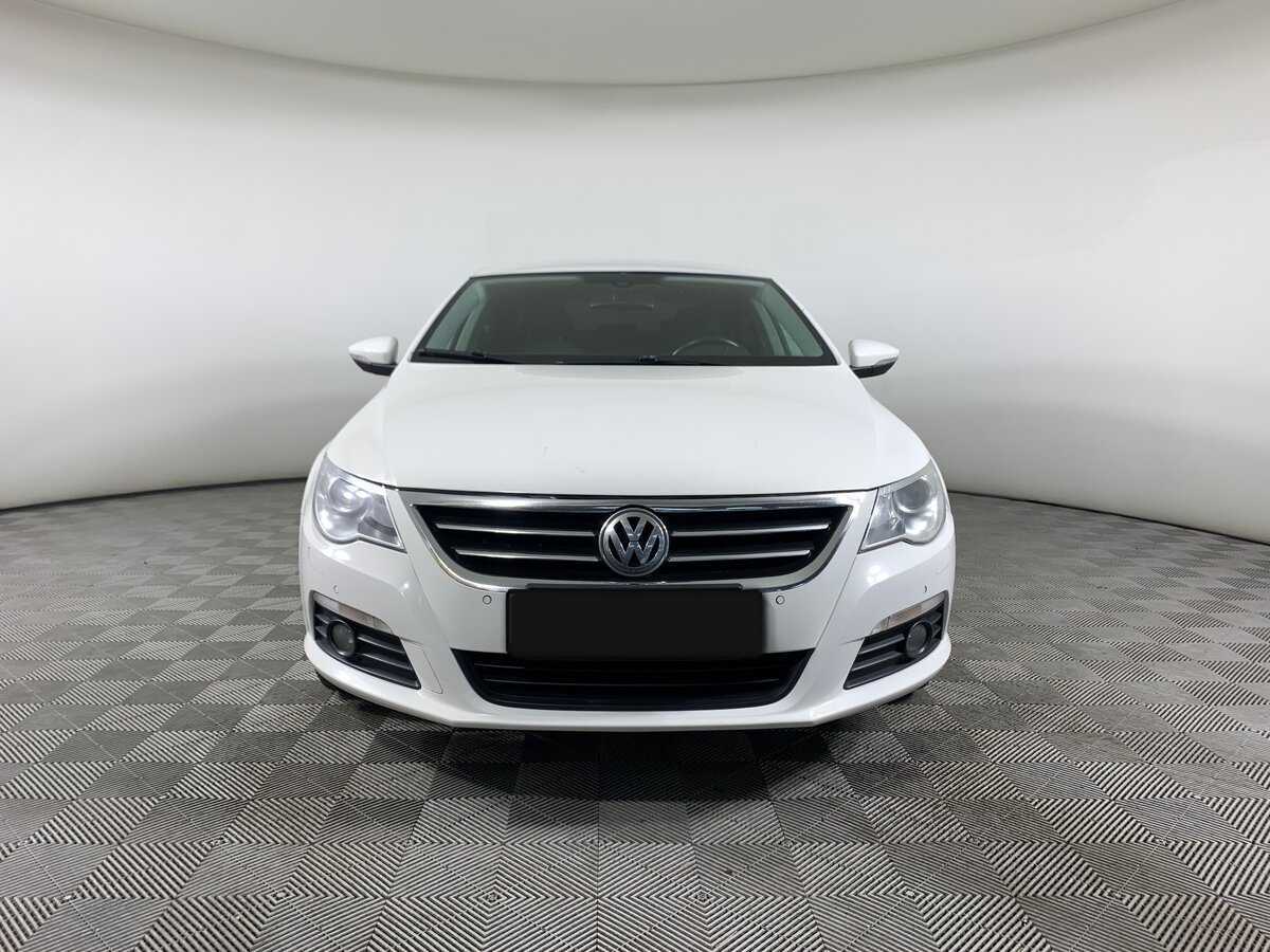 Volkswagen Passat CC 2011 года с пробегом. Фото: #1