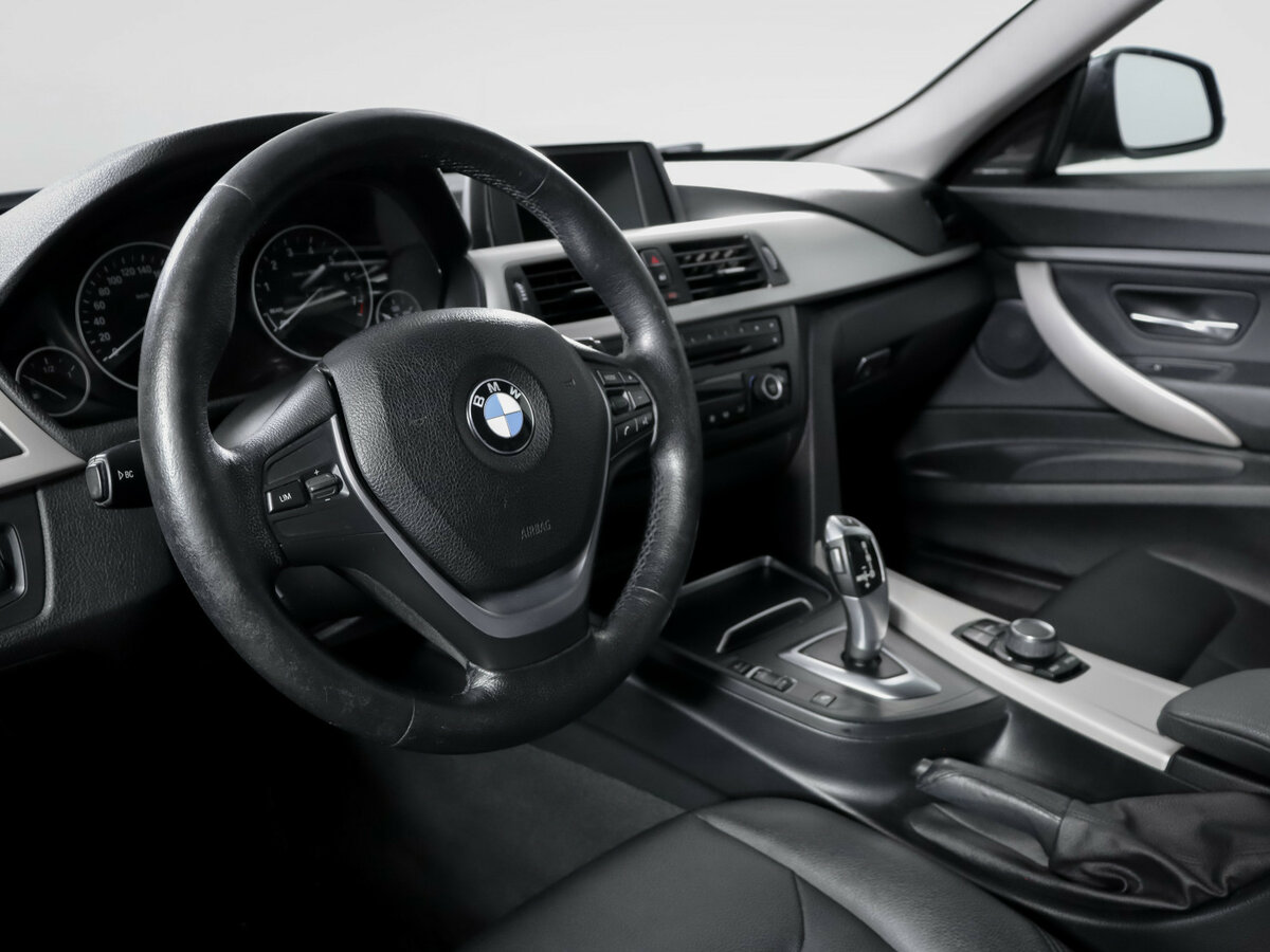 BMW 3 серии 2015 года с пробегом. Фото: #13