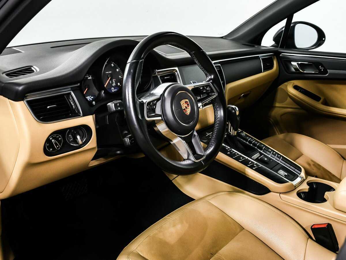Porsche Macan 2016 года с пробегом. Фото: #11
