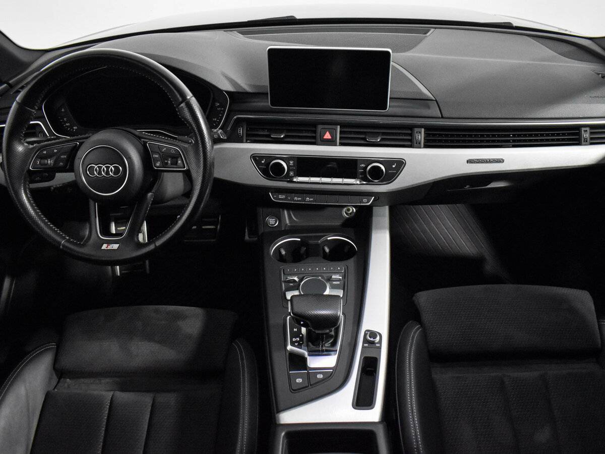 Audi A4 2016 года с пробегом. Фото: #11