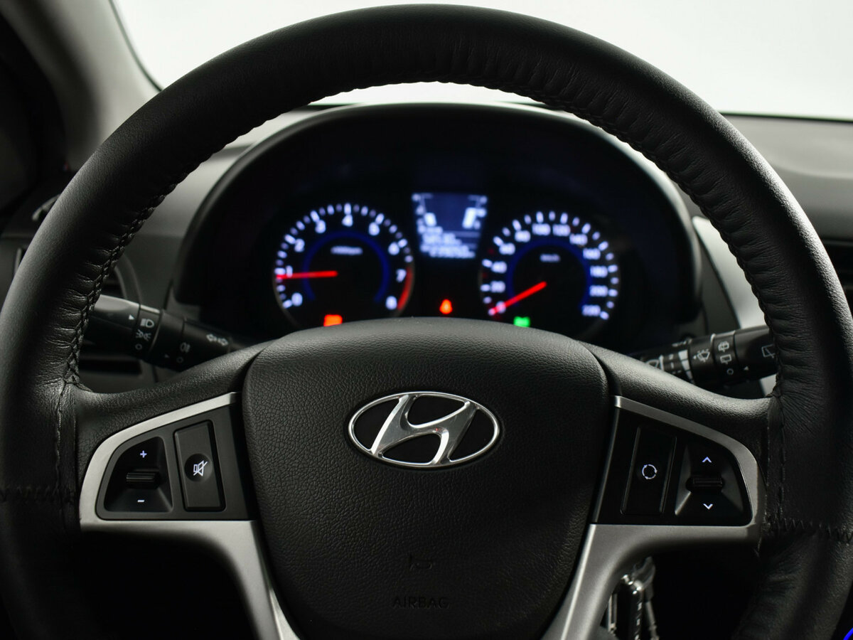 Hyundai Solaris 2014 года с пробегом. Фото: #13