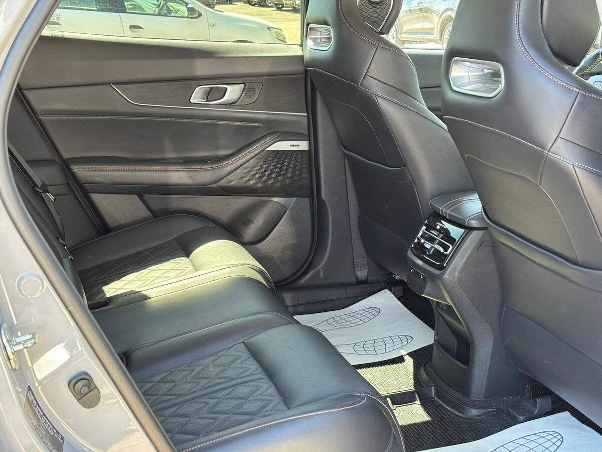 Changan UNI-K 2023 года с пробегом. Фото: #14