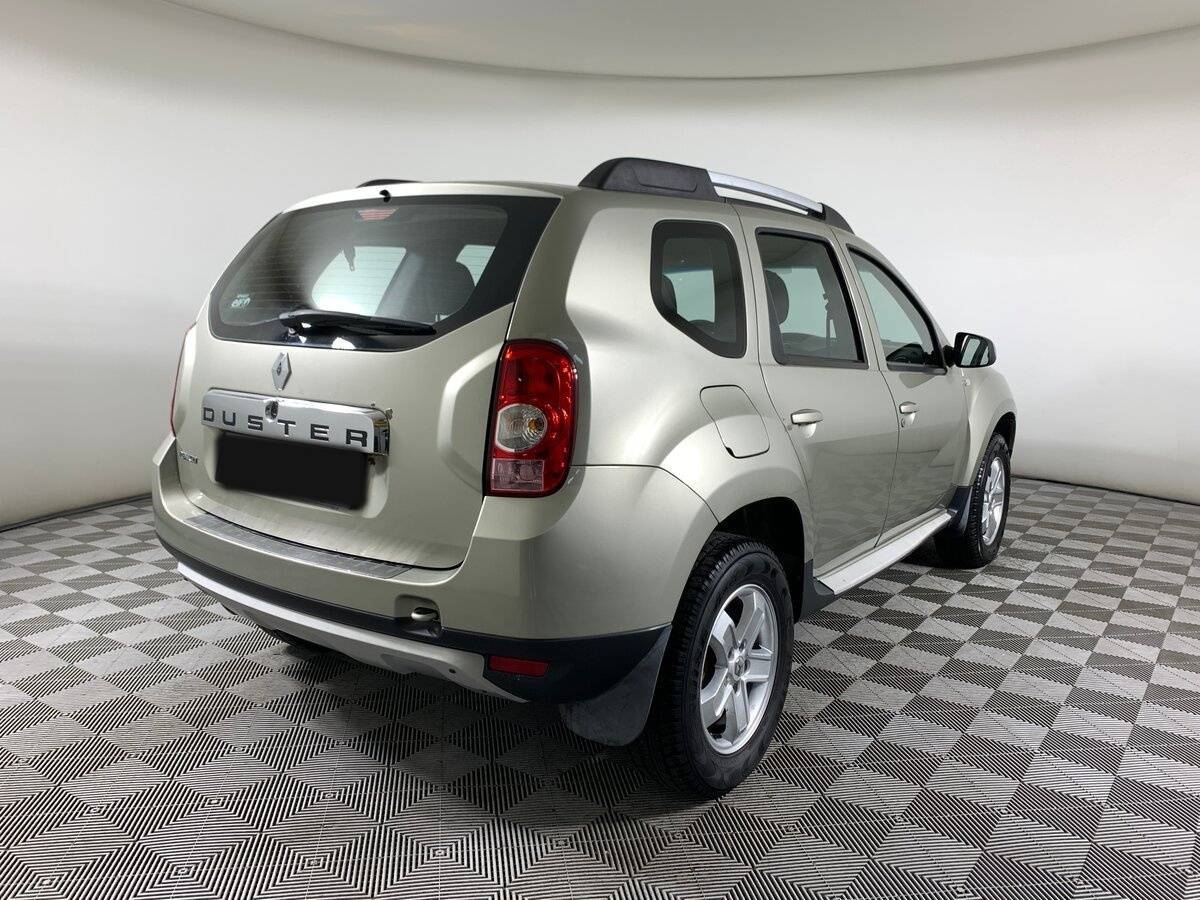Renault Duster 2013 года с пробегом. Фото: #4