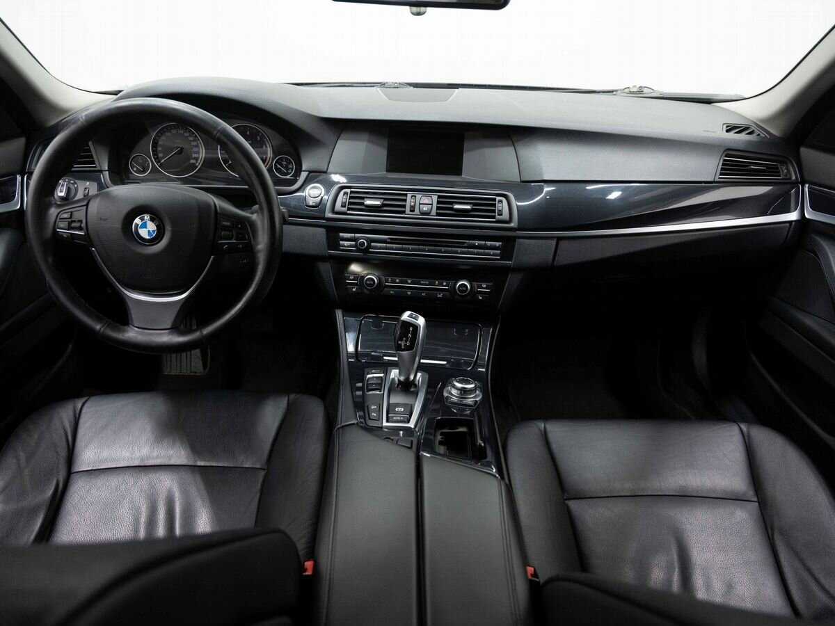 BMW 5 серии 2012 года с пробегом. Фото: #12