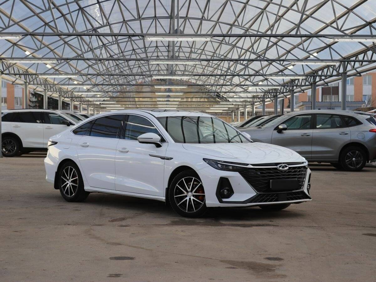 Chery Arrizo 8 2023 года с пробегом. Фото: #1