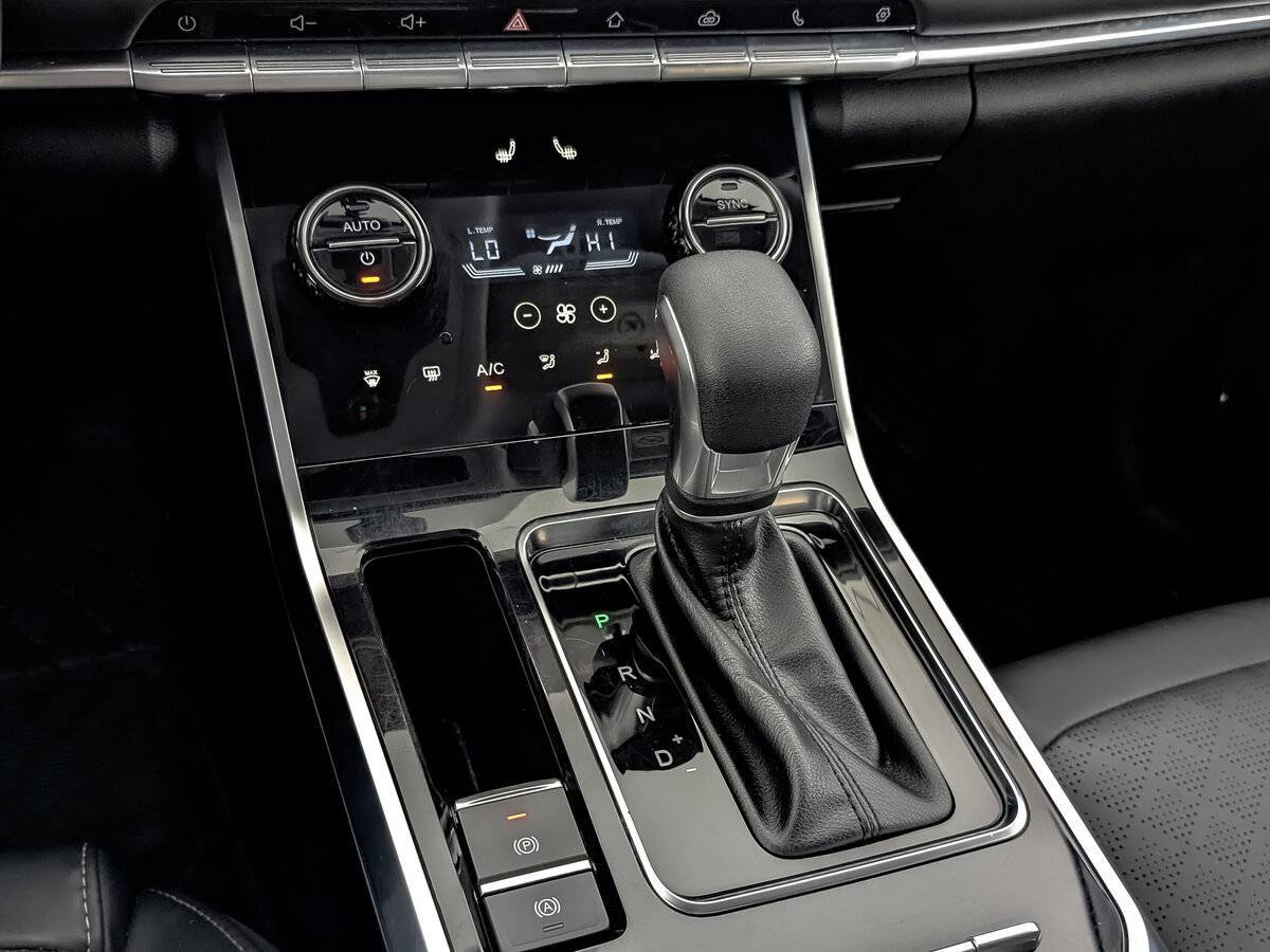 Chery Tiggo 8 2020 года с пробегом. Фото: #20