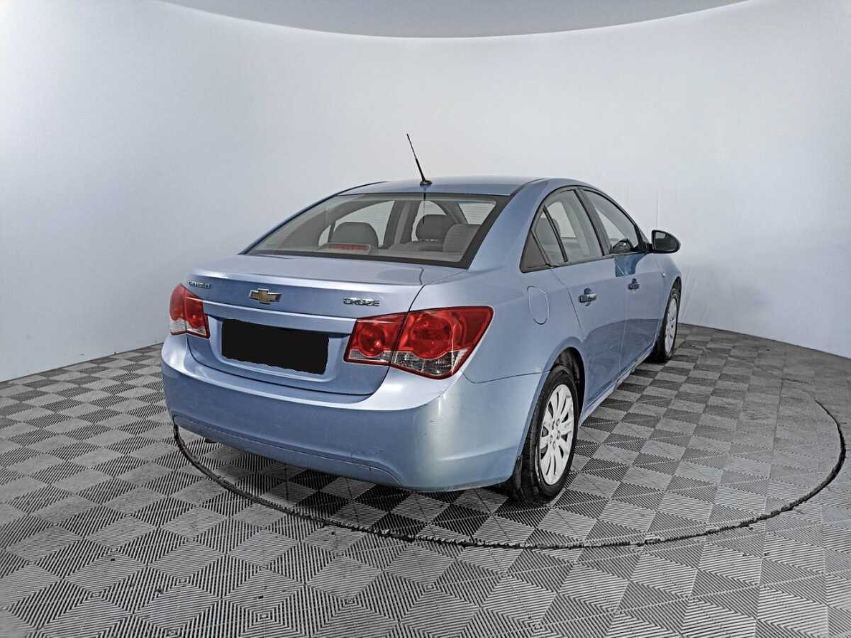 Chevrolet Cruze 2010 года с пробегом. Фото: #4