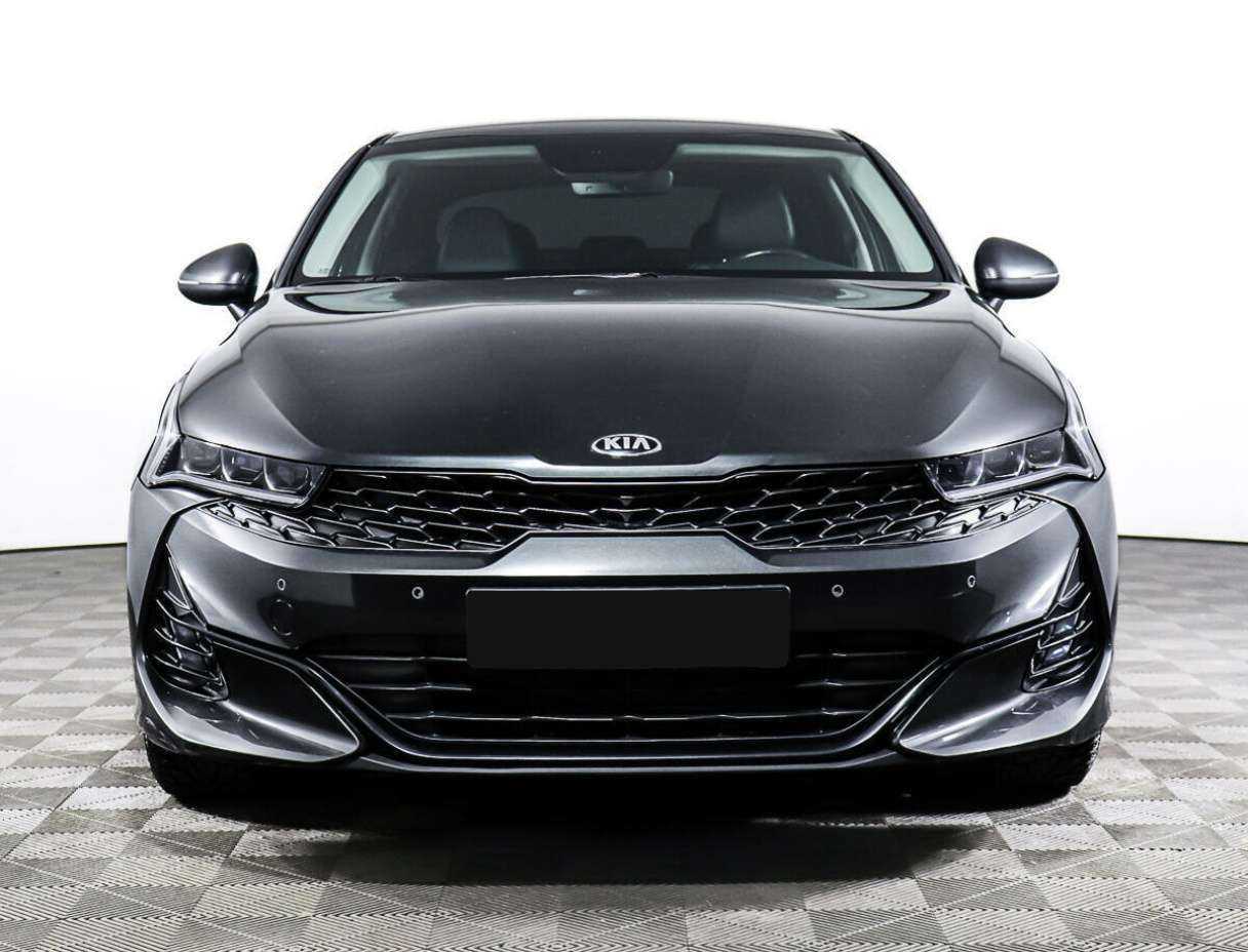 Kia K5 2020 года с пробегом. Фото: #1