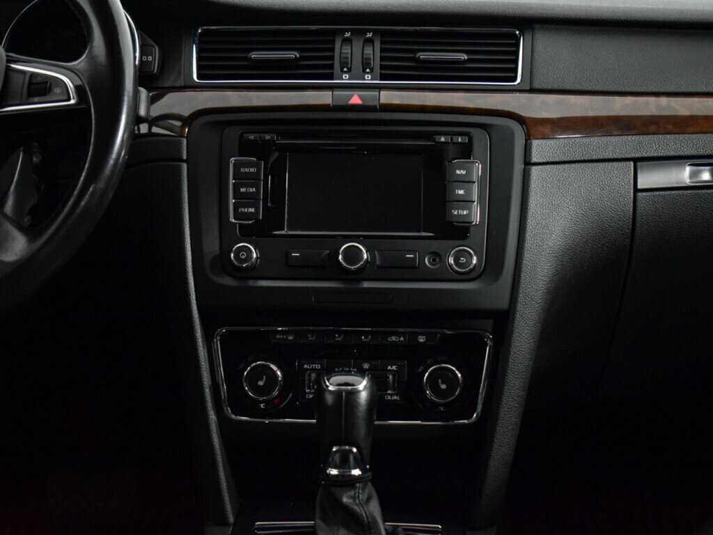 Skoda Superb 2013 года с пробегом. Фото: #11