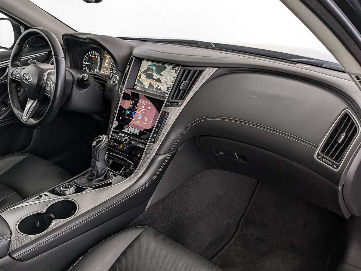 Infiniti Q50 2017 года с пробегом. Фото: #8