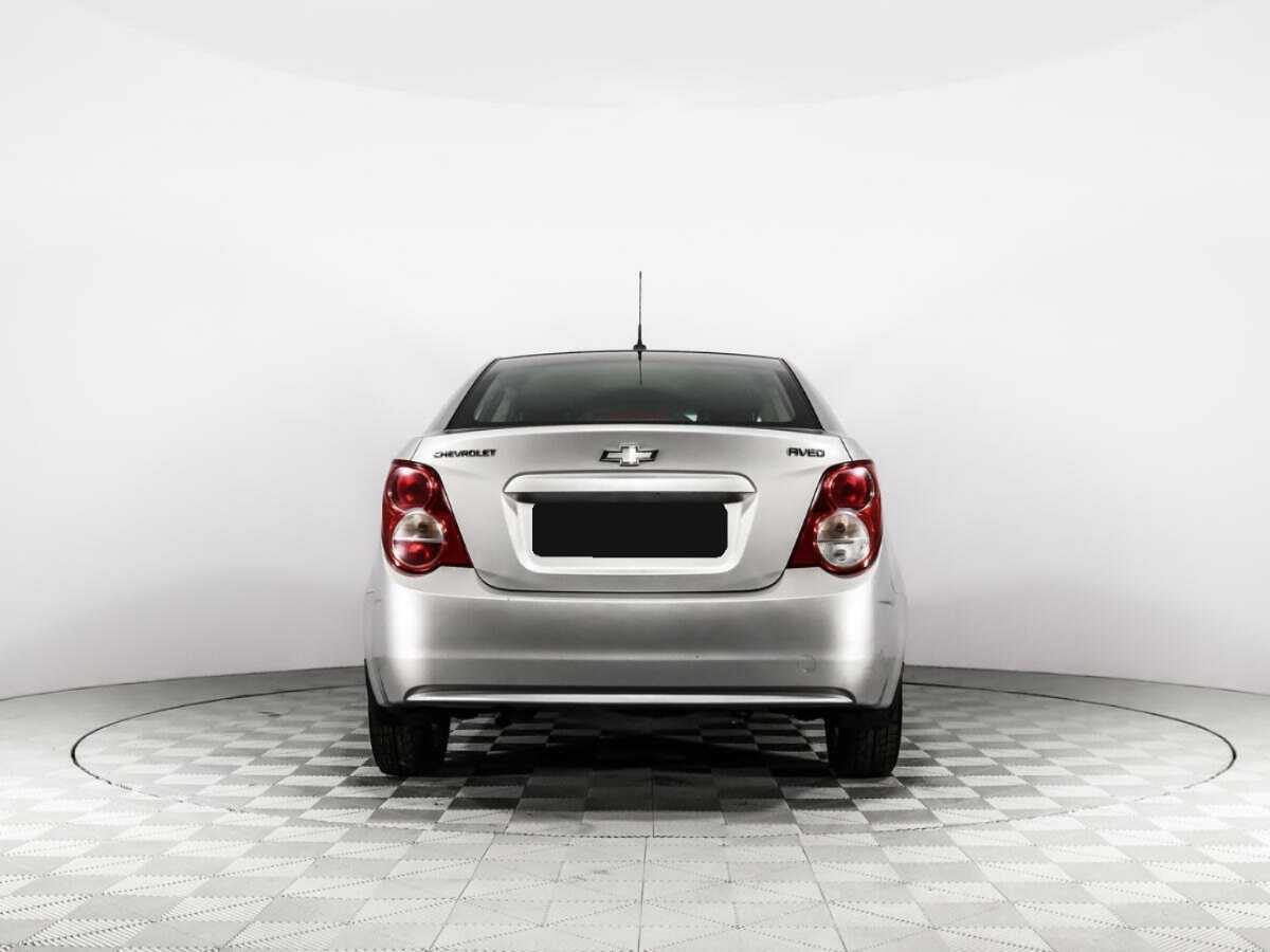 Chevrolet Aveo 2014 года с пробегом. Фото: #5