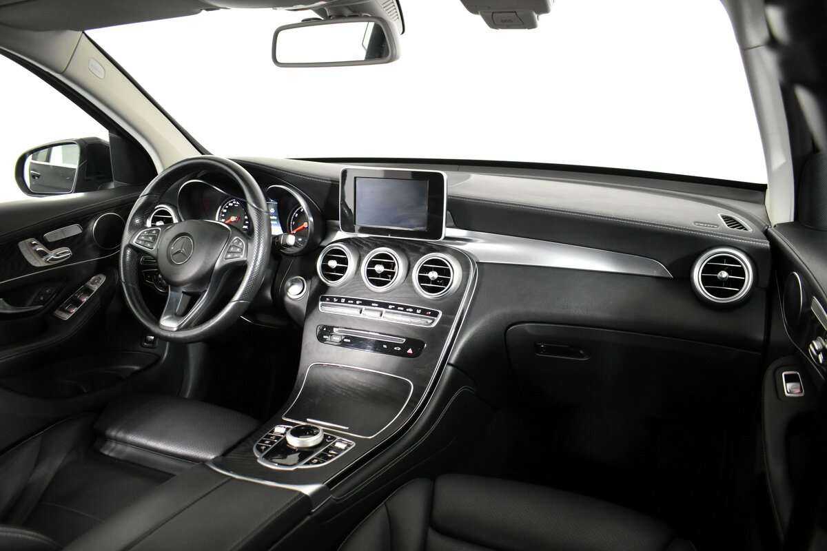 Mercedes-Benz GLC 2018 года с пробегом. Фото: #9