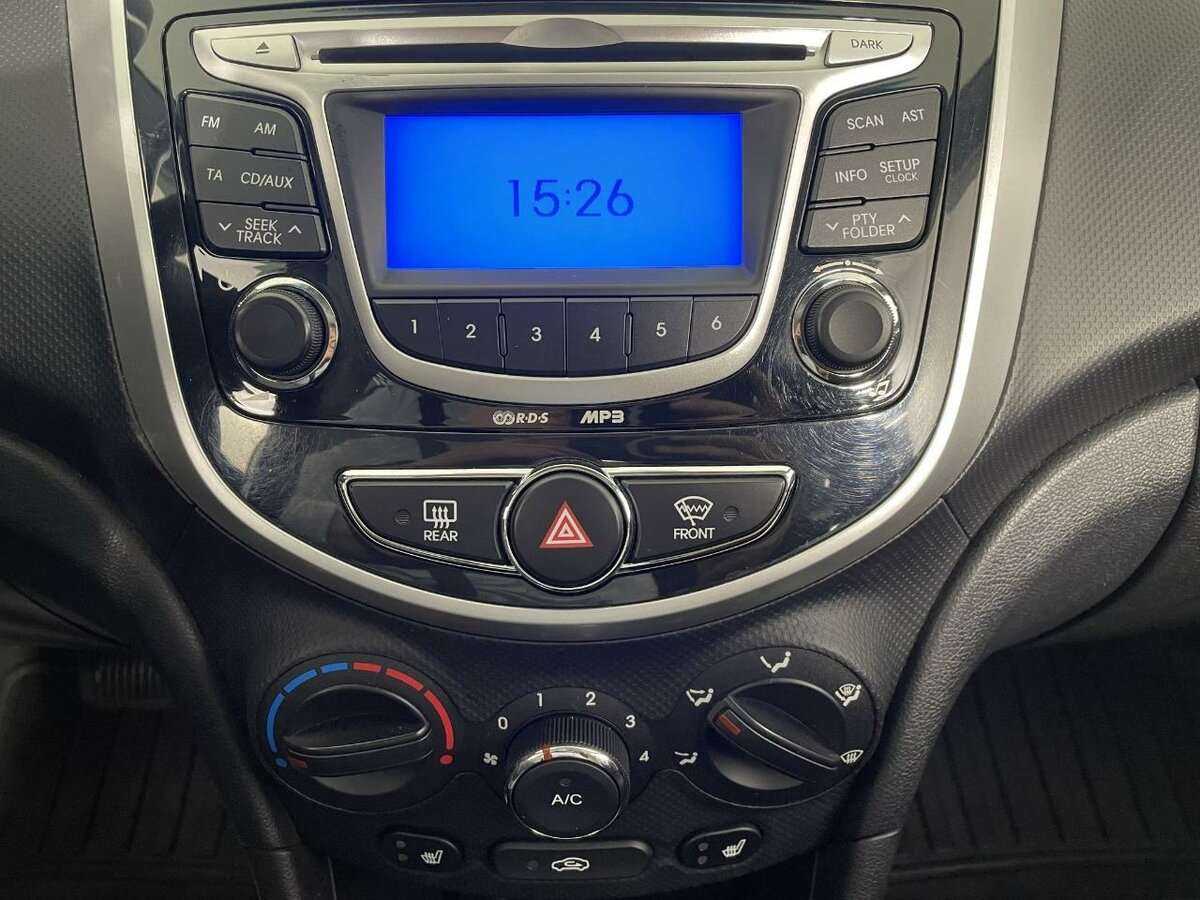 Hyundai Solaris 2012 года с пробегом. Фото: #11