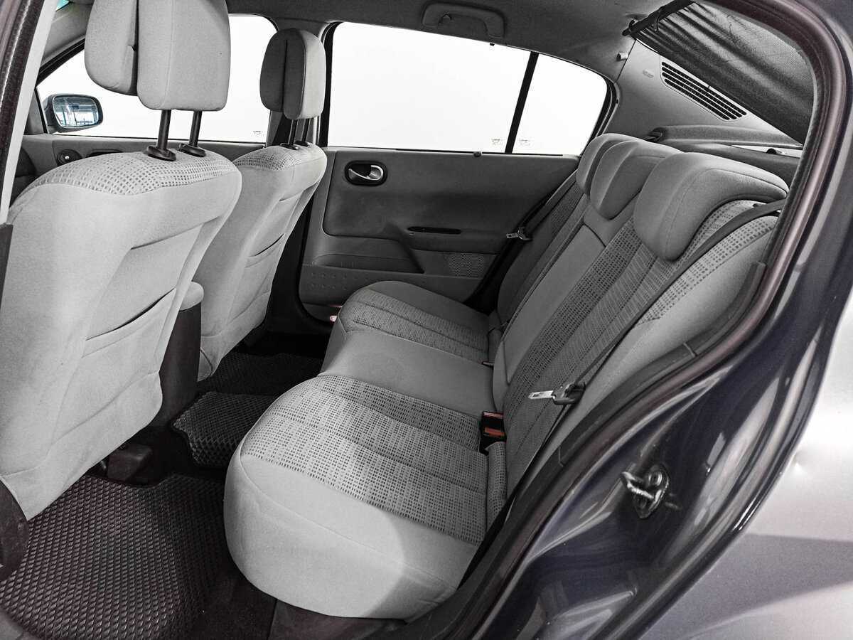 Renault Megane 2006 года с пробегом. Фото: #9