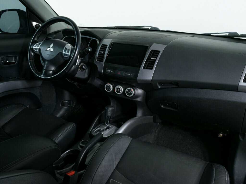 Mitsubishi Outlander 2008 года с пробегом. Фото: #7
