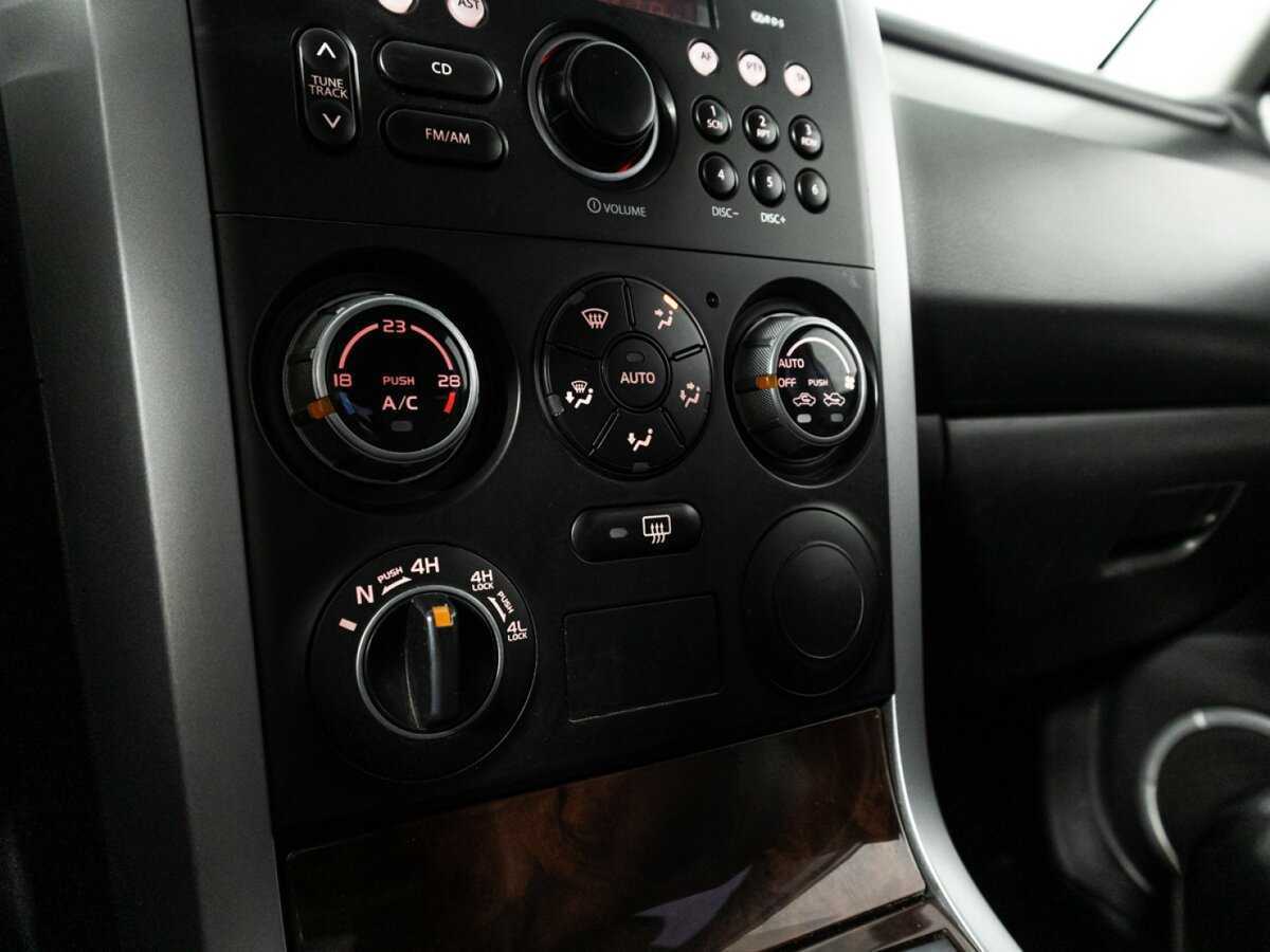 Suzuki Grand Vitara 2010 года с пробегом. Фото: #14