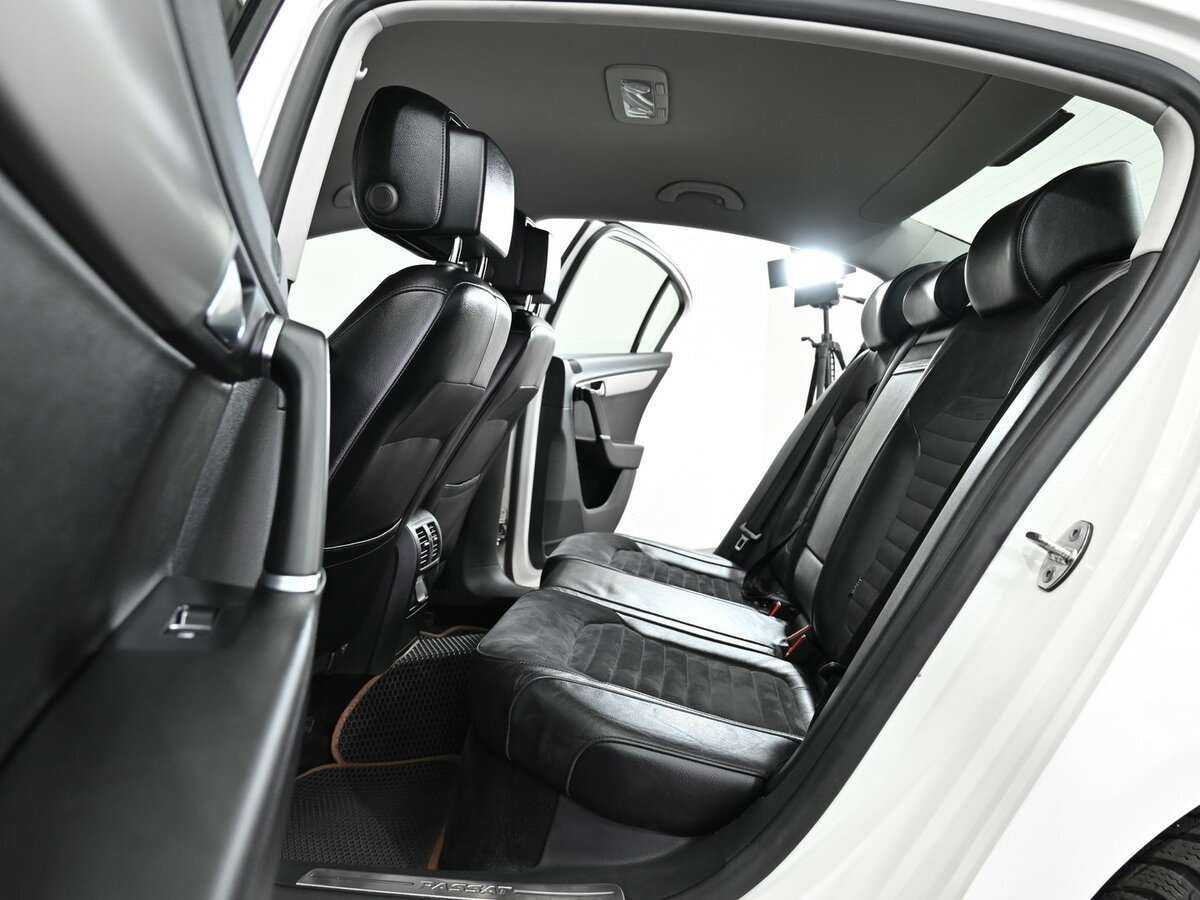 Volkswagen Passat 2013 года с пробегом. Фото: #11