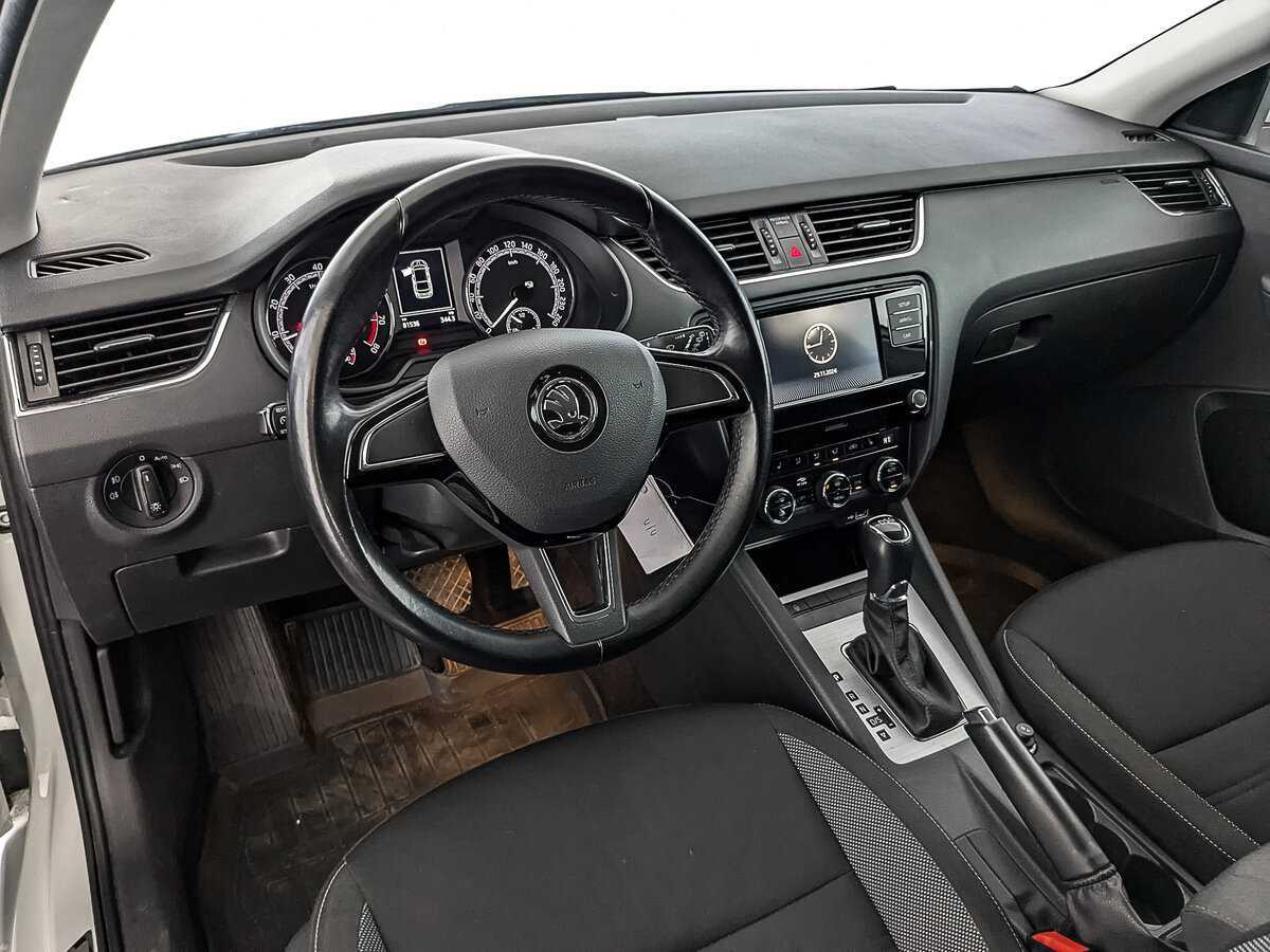 Skoda Octavia 2020 года с пробегом. Фото: #12