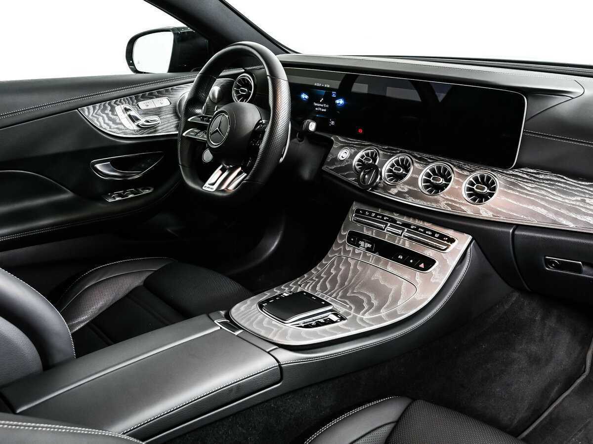 Mercedes-Benz E-Класс AMG 2021 года с пробегом. Фото: #8