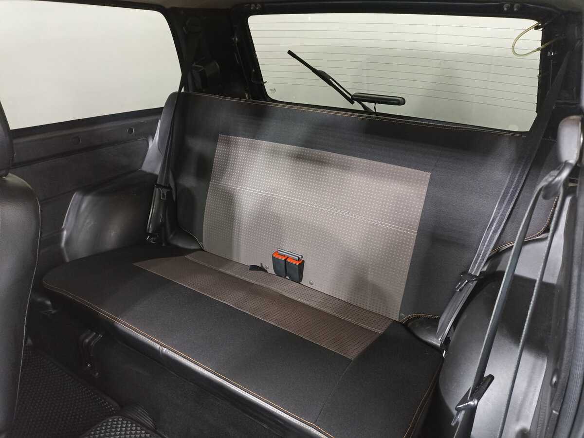 Lada (ВАЗ) 2121 (4x4) 2015 года с пробегом. Фото: #11