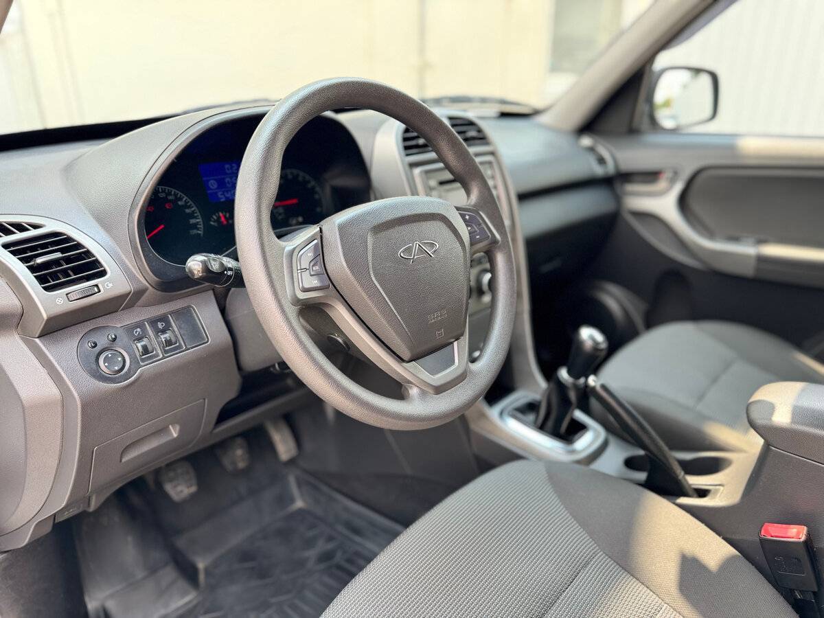 Chery Tiggo (T11) 2013 года с пробегом. Фото: #12