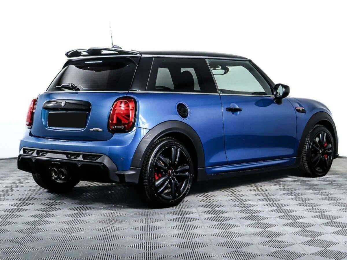 Mini Hatch 2021 года с пробегом. Фото: #4