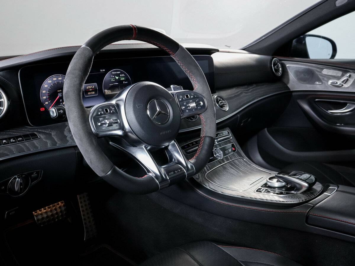 Mercedes-Benz CLS AMG 2018 года с пробегом. Фото: #10