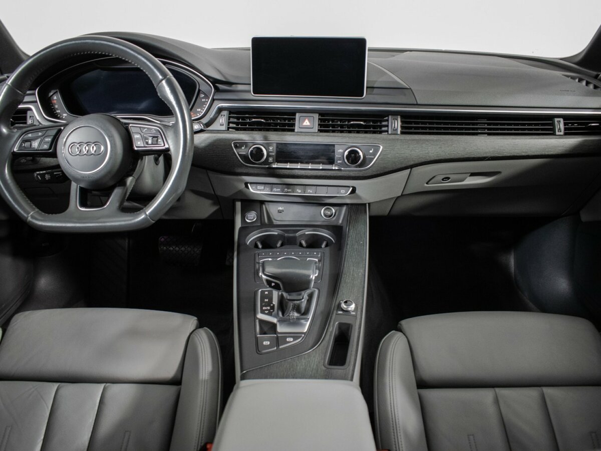Audi A4 2019 года с пробегом. Фото: #10