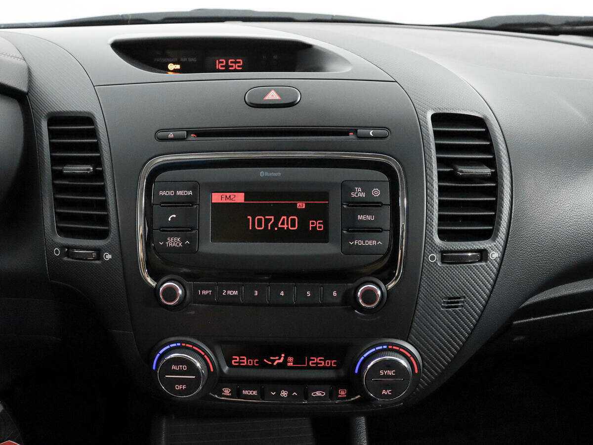 Kia Cerato 2018 года с пробегом. Фото: #12