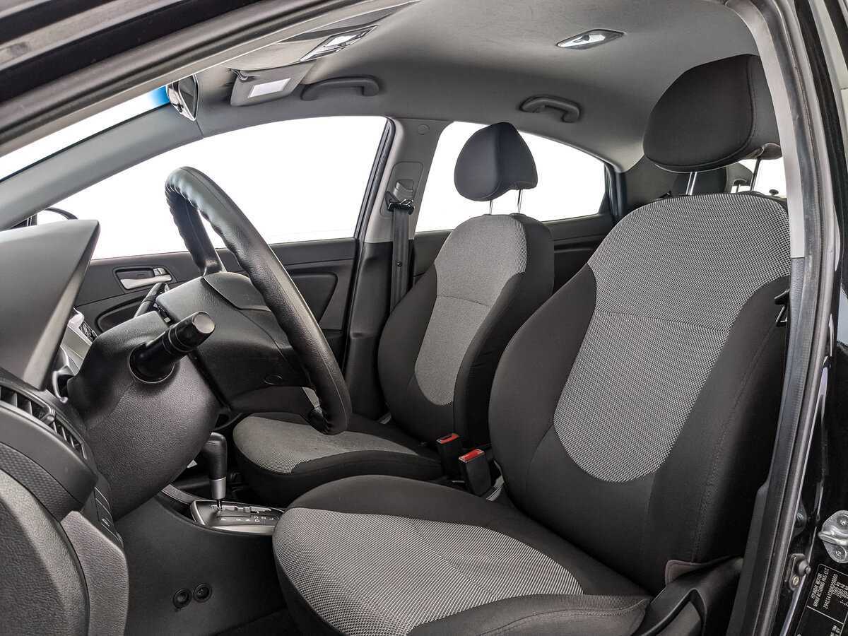 Hyundai Solaris 2013 года с пробегом. Фото: #15