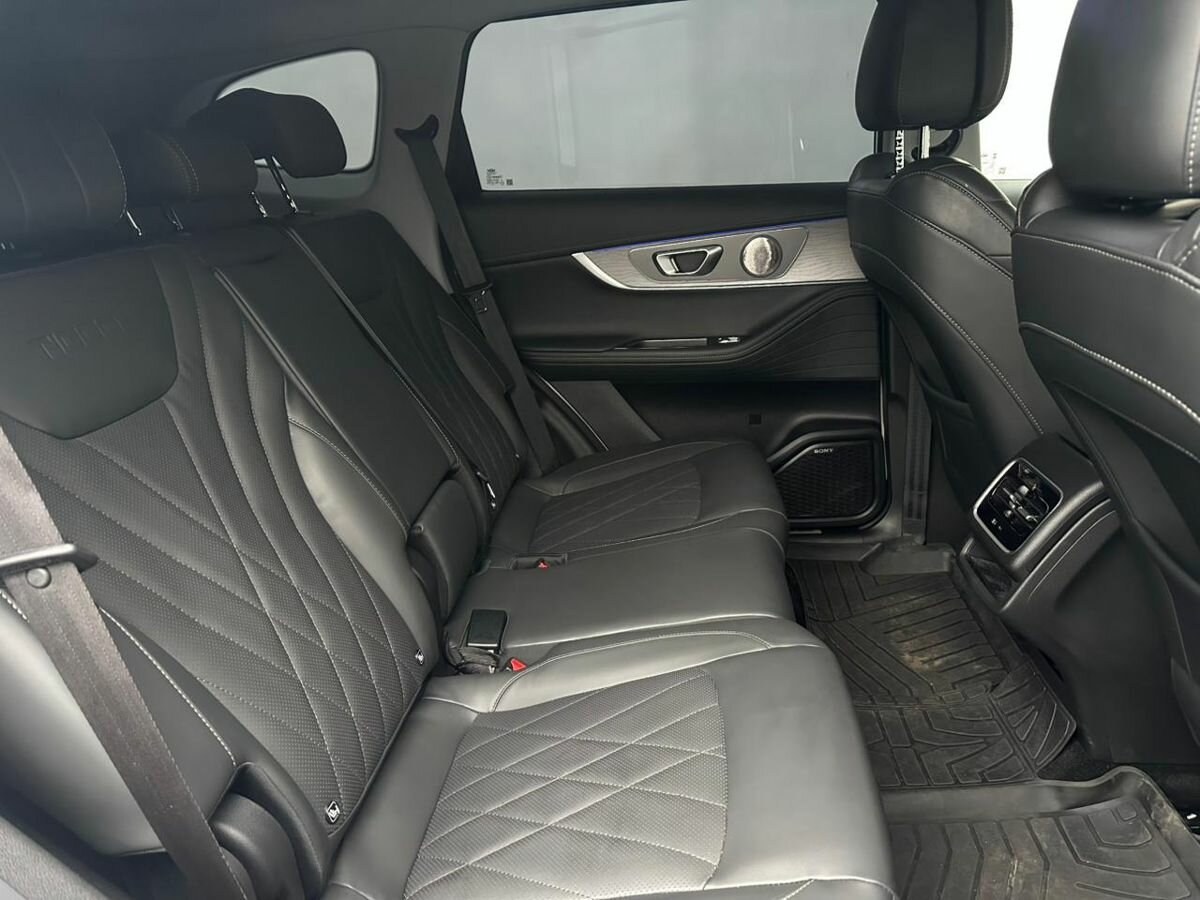 Chery Tiggo 8 Pro Max 2023 года с пробегом. Фото: #13