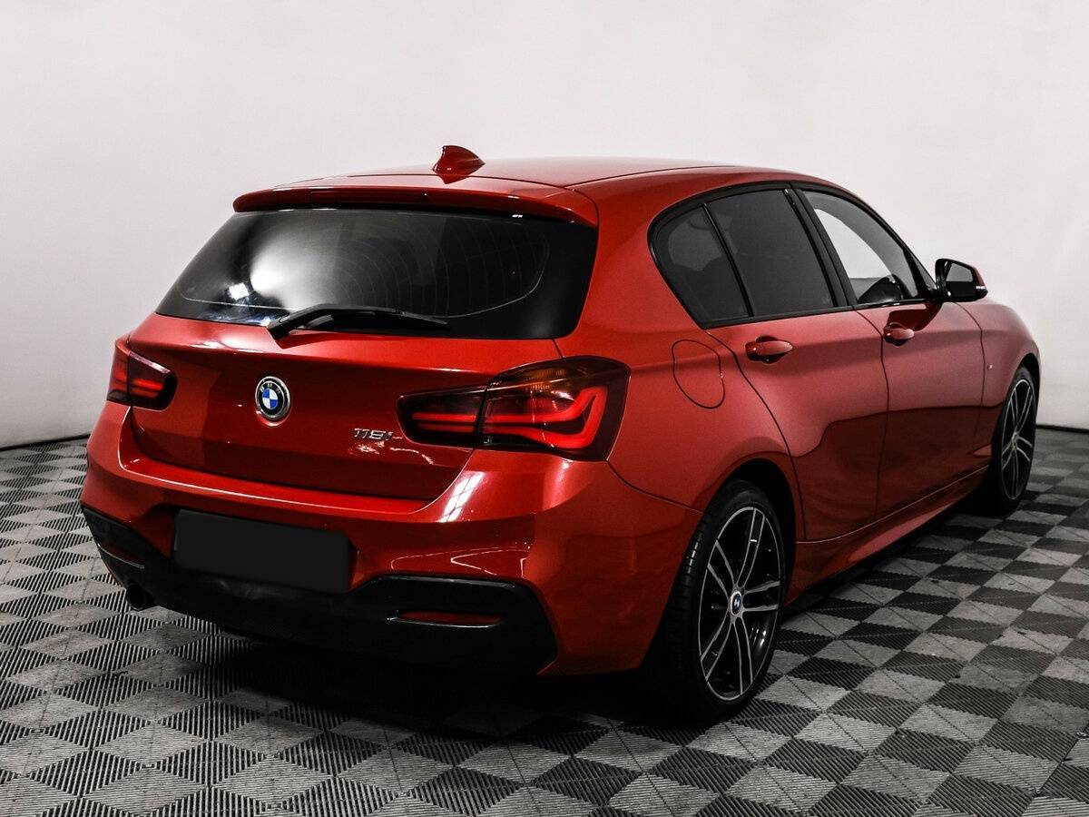BMW 1 серии 2018 года с пробегом. Фото: #4