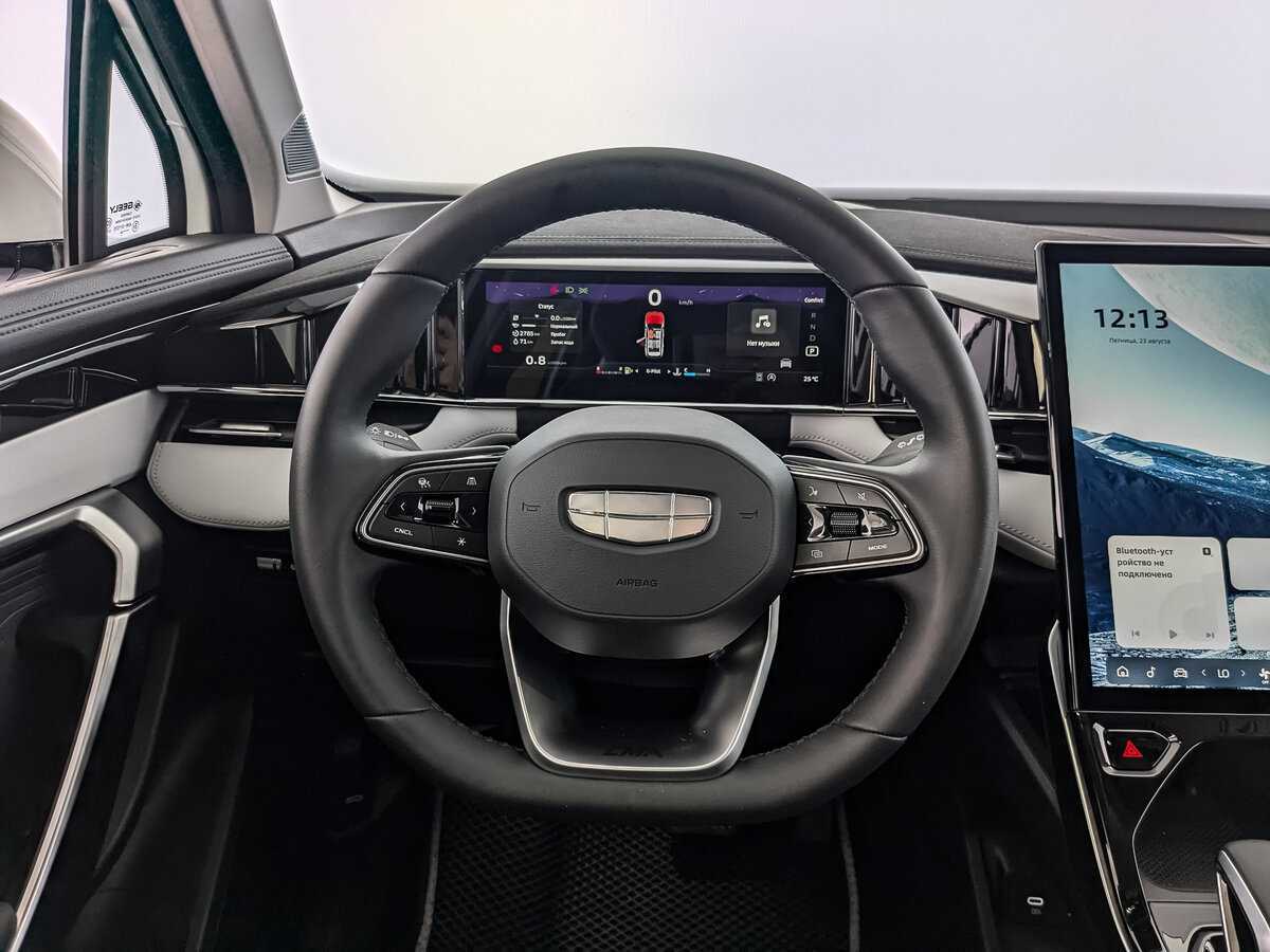 Geely Atlas 2024 года с пробегом. Фото: #15