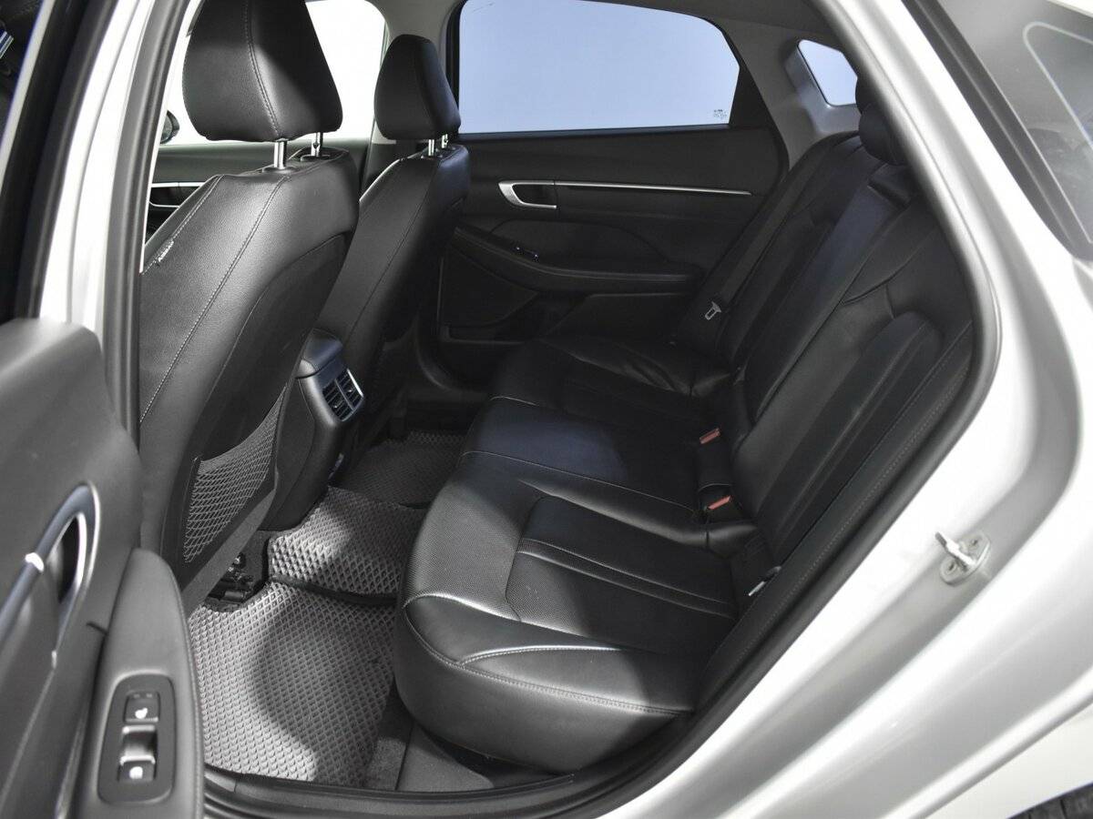 Hyundai Sonata 2021 года с пробегом. Фото: #10