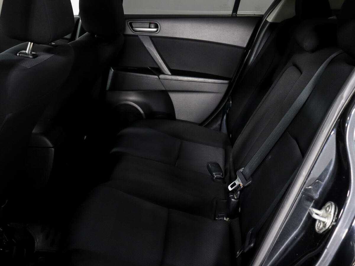 Mazda 3 2010 года с пробегом. Фото: #11