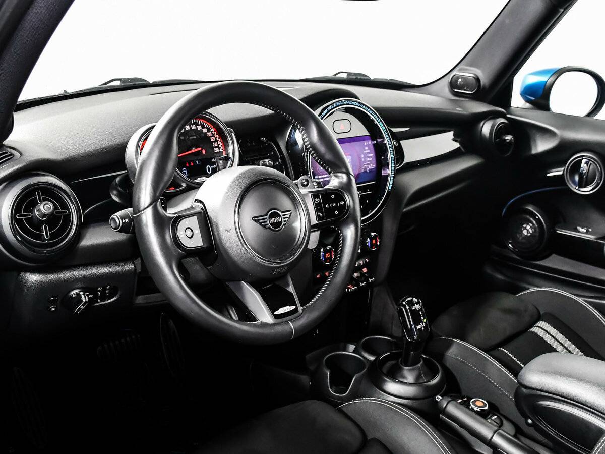 Mini Hatch 2021 года с пробегом. Фото: #12
