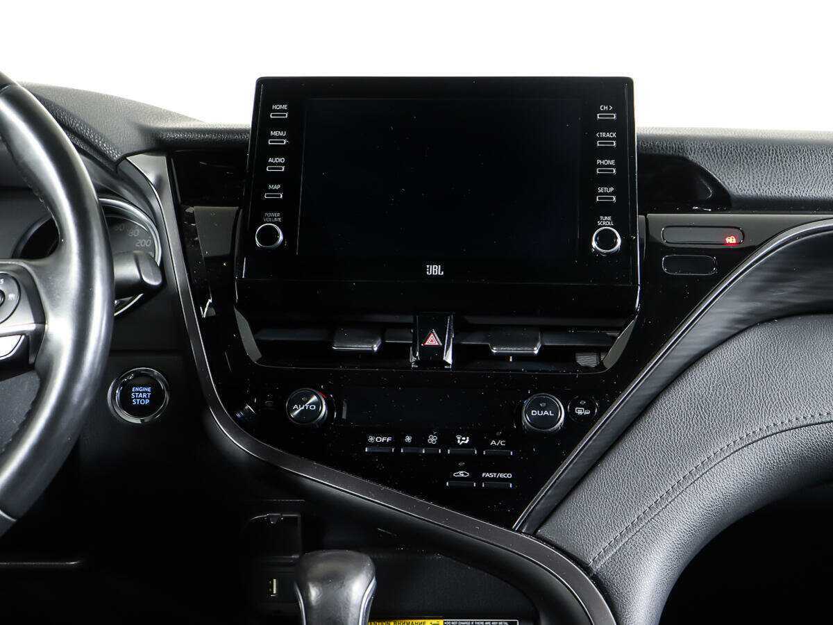 Toyota Camry 2021 года с пробегом. Фото: #11