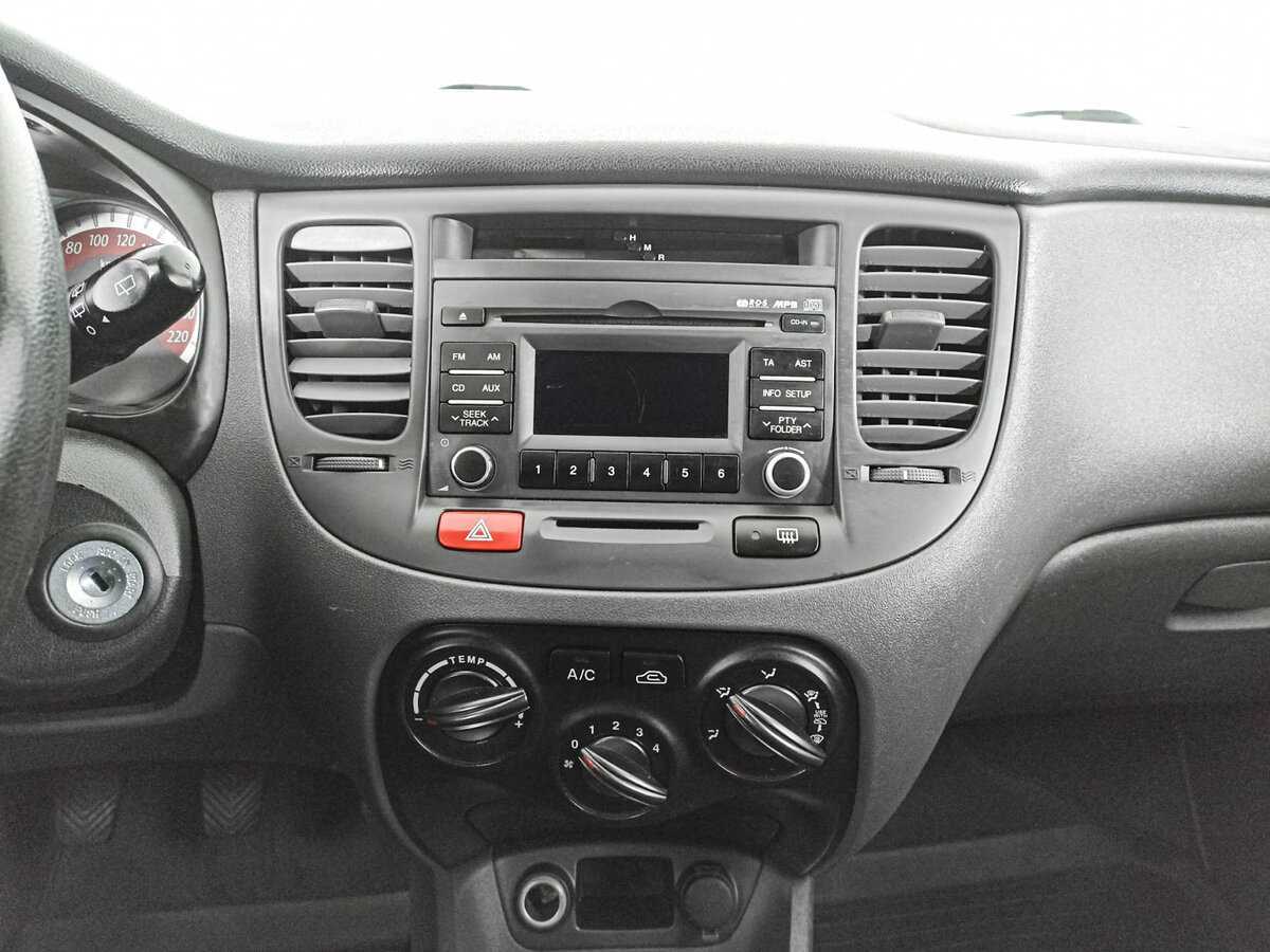 Kia Rio 2010 года с пробегом. Фото: #12