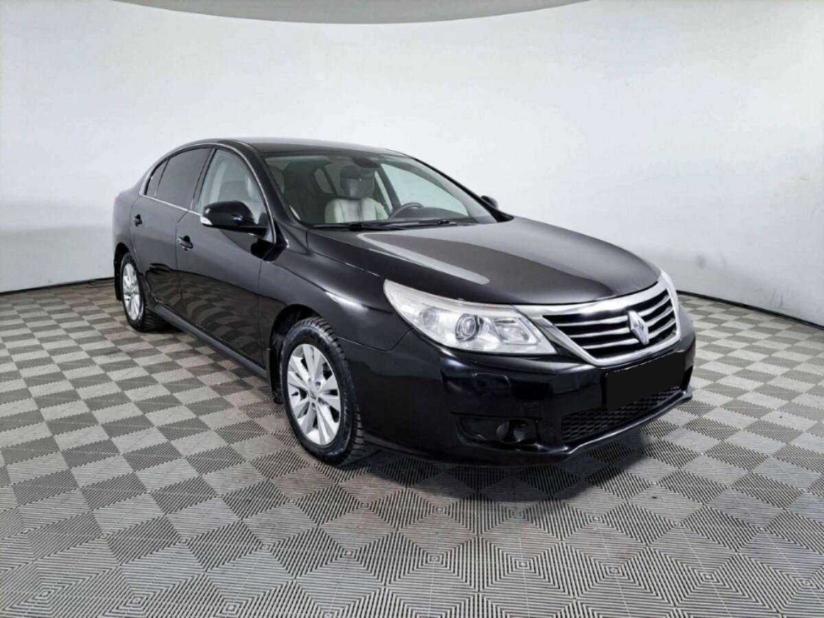 Renault Latitude 2010 года с пробегом. Фото: #2