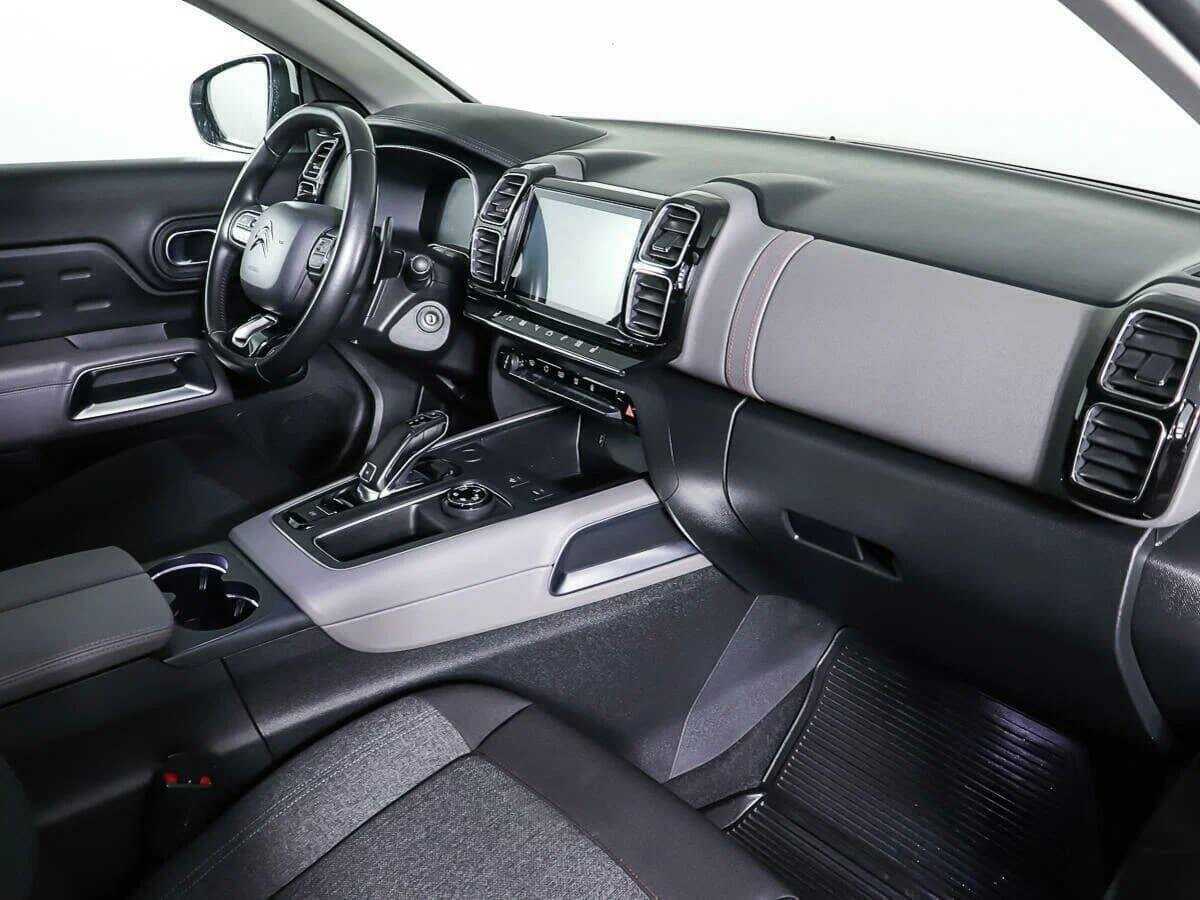 Citroen C5 Aircross 2019 года с пробегом. Фото: #8