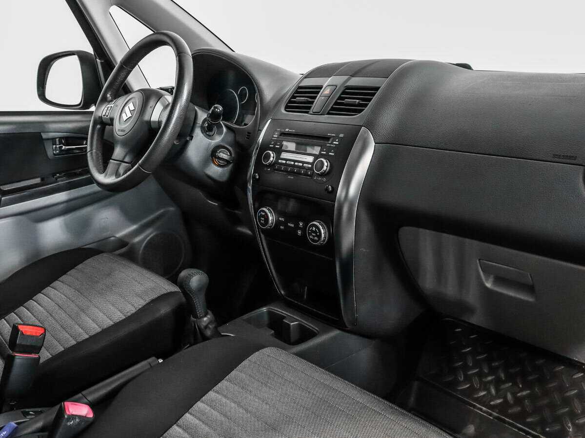 Suzuki SX4 2010 года с пробегом. Фото: #11