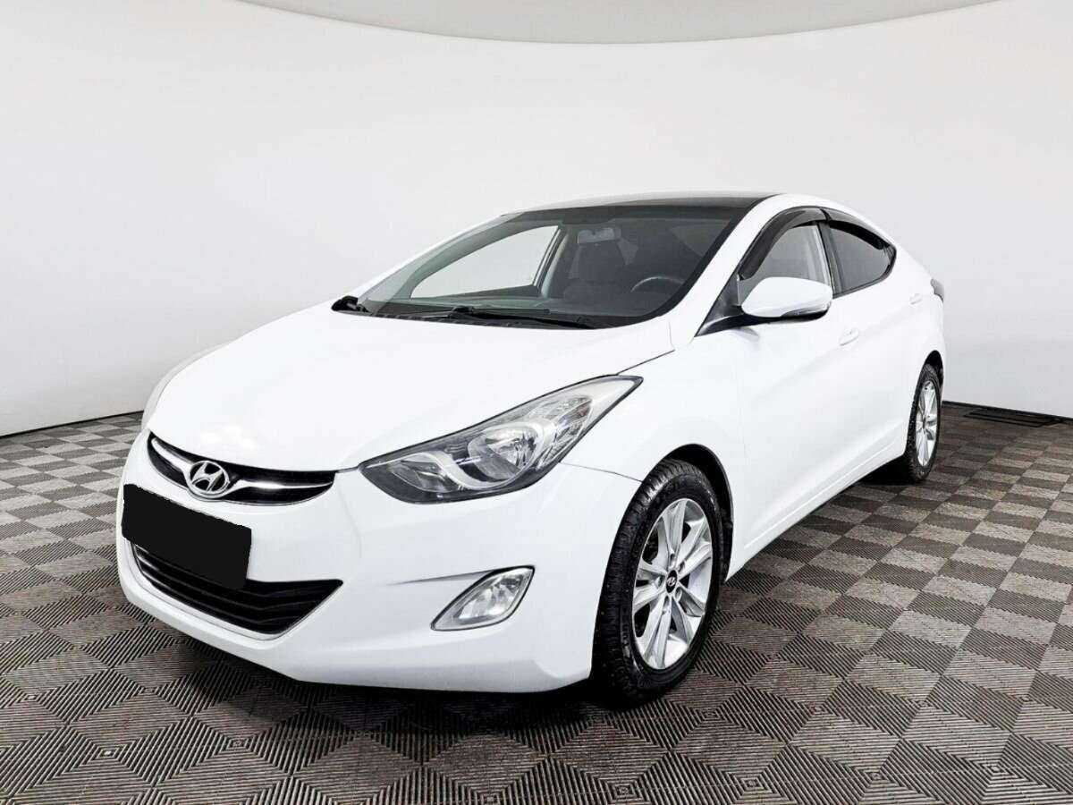 Hyundai Avante 2011 года с пробегом. Фото: #0