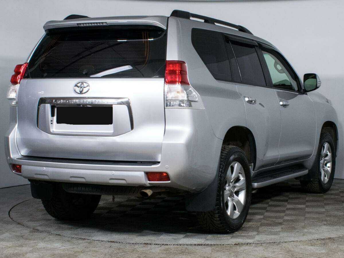 Toyota Land Cruiser Prado 2011 года с пробегом. Фото: #4
