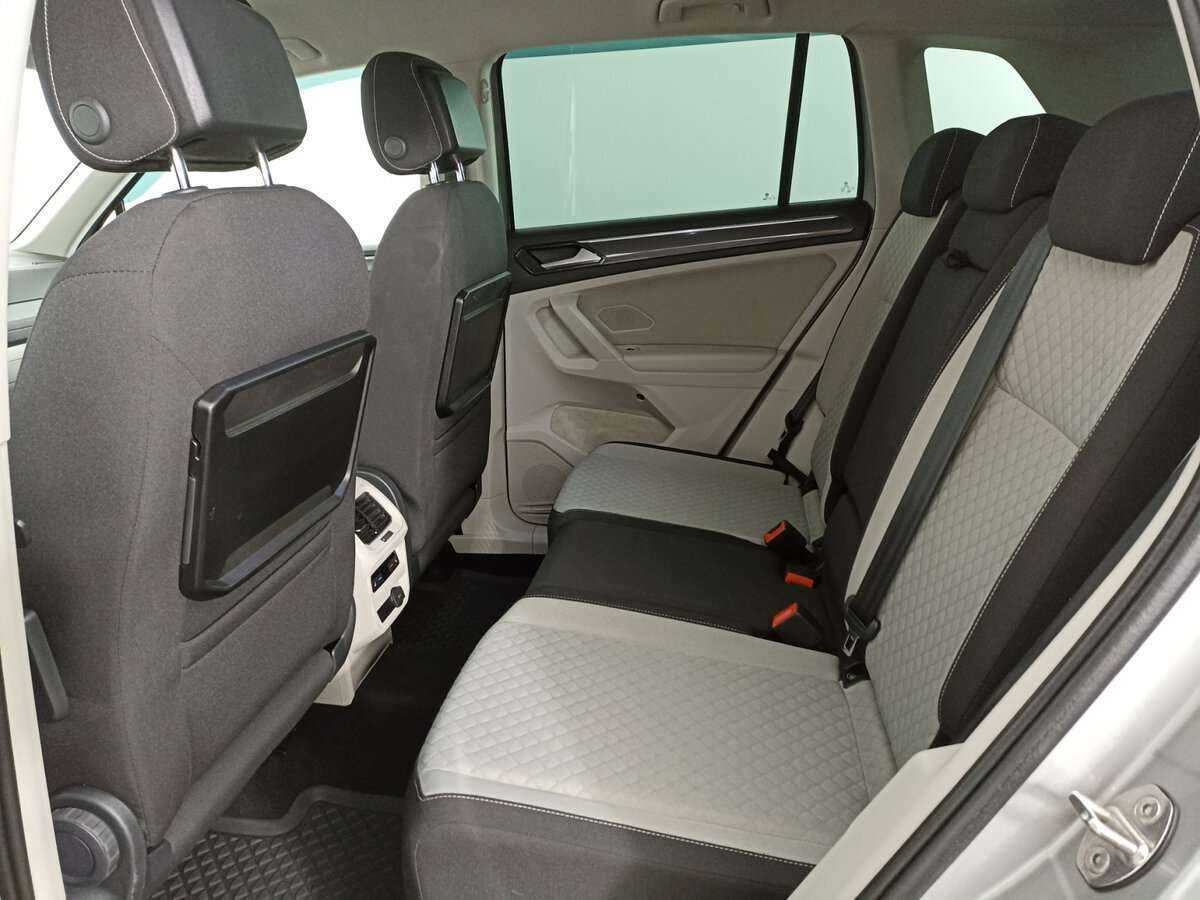 Volkswagen Tiguan 2017 года с пробегом. Фото: #11