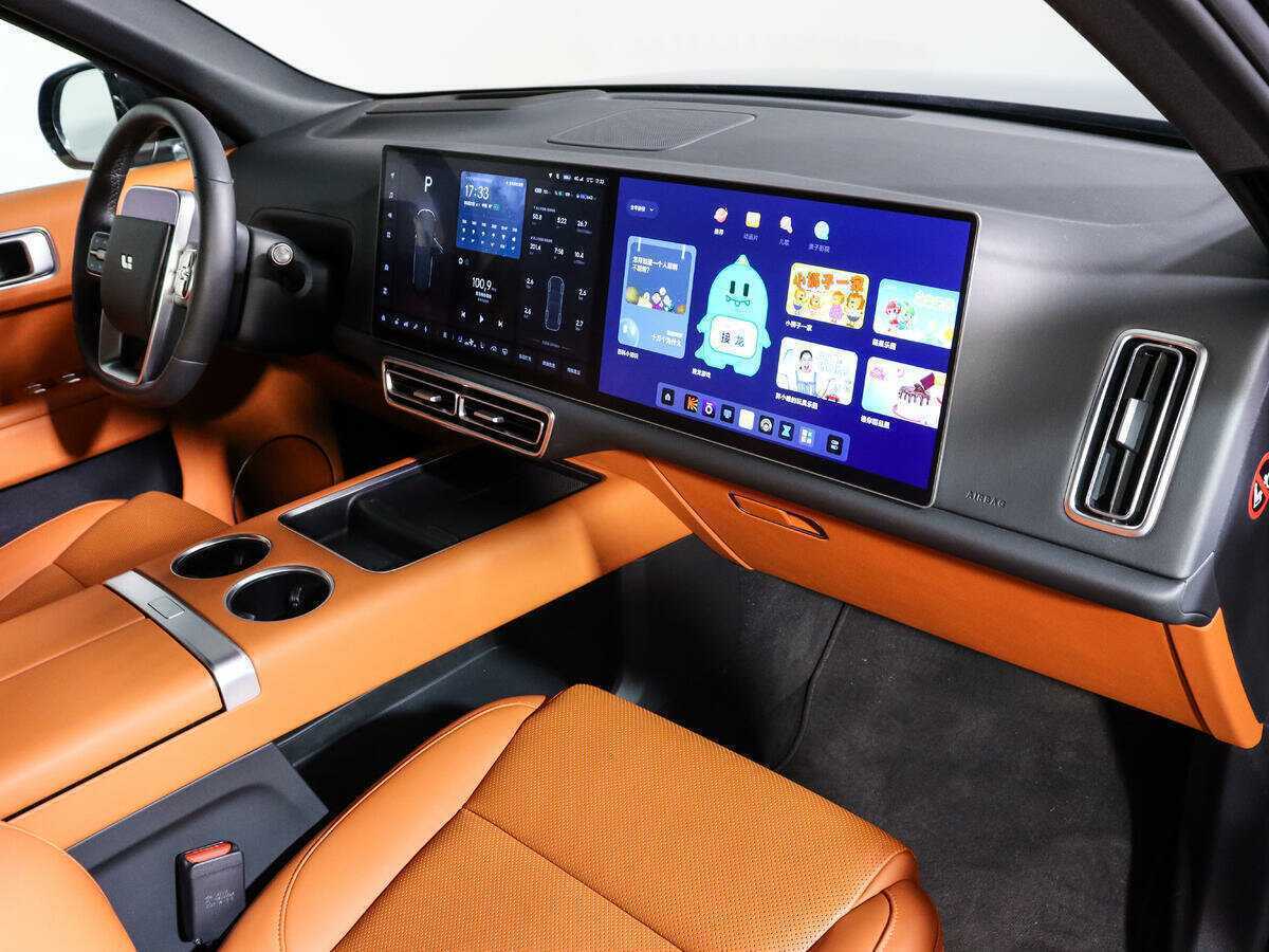 LiXiang L9 2023 года с пробегом. Фото: #5