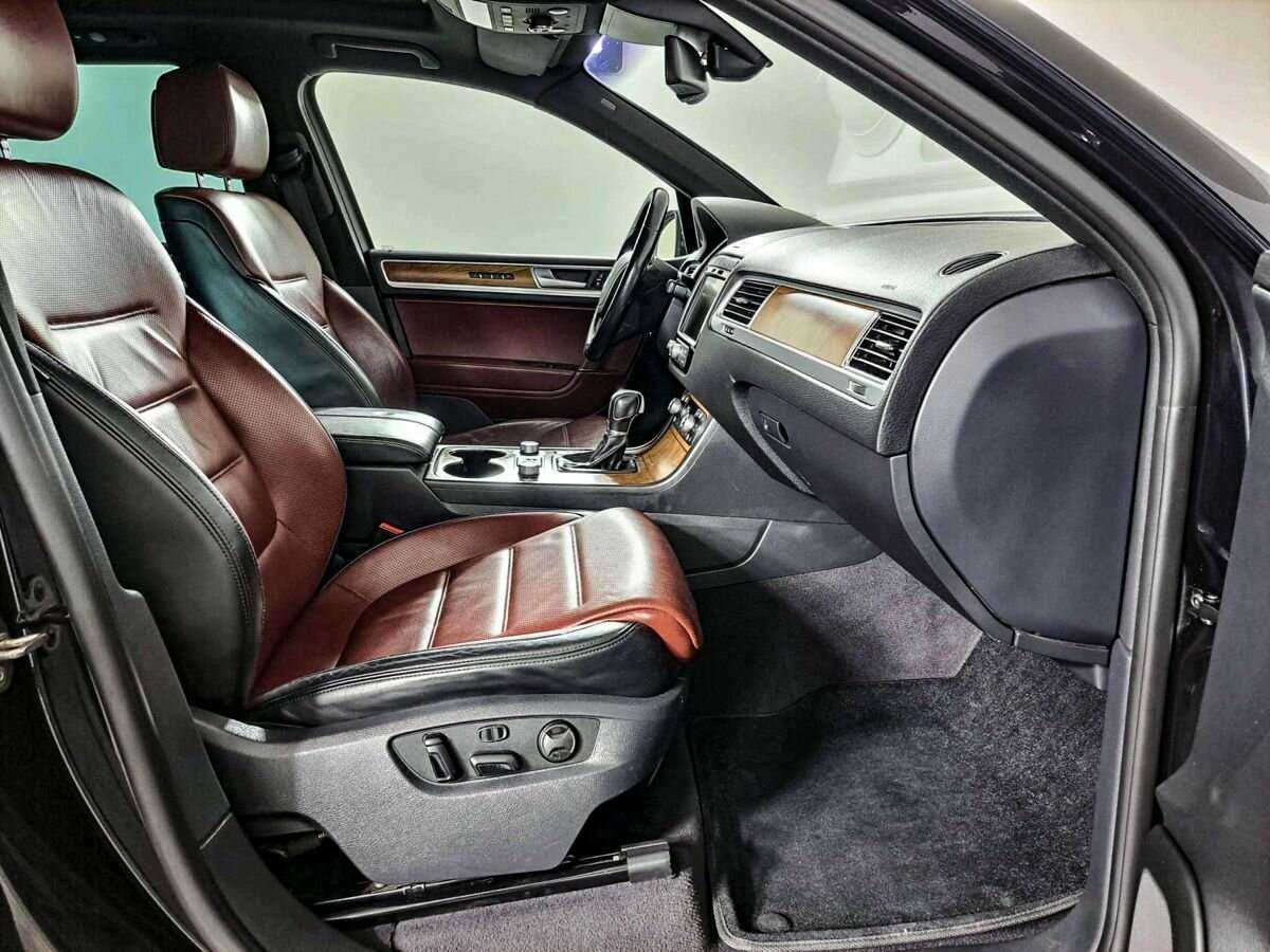 Volkswagen Touareg 2015 года с пробегом. Фото: #6