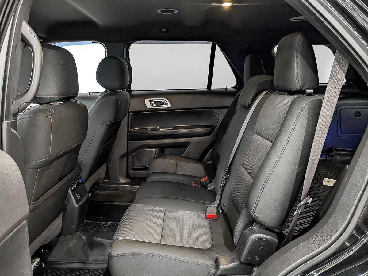 Ford Explorer 2014 года с пробегом. Фото: #17