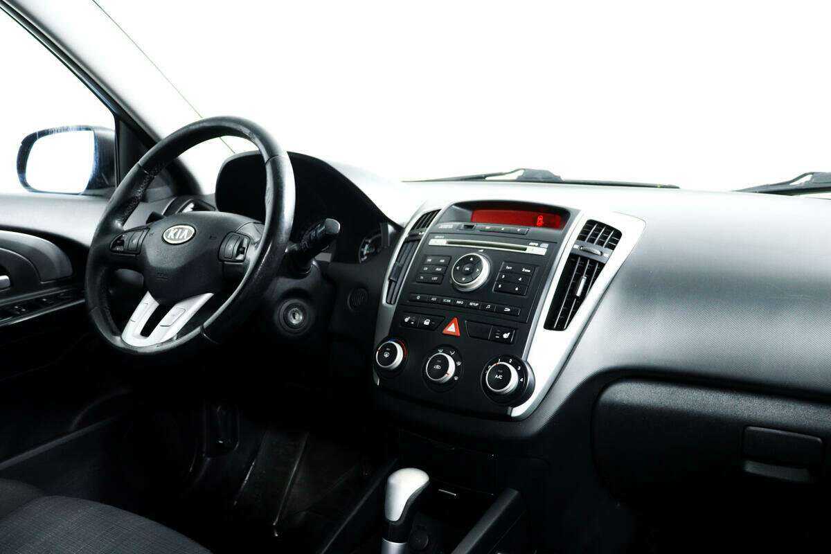 Kia Ceed 2011 года с пробегом. Фото: #8